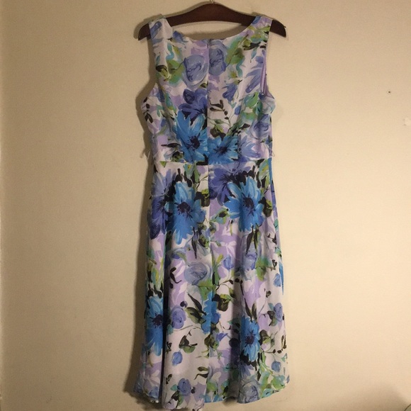 Madison Leigh size 8 floral dress - Picture 6 of 15